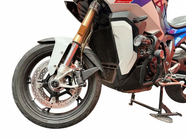 REFUERZO DE GUARDABARRO BMW S1000XR