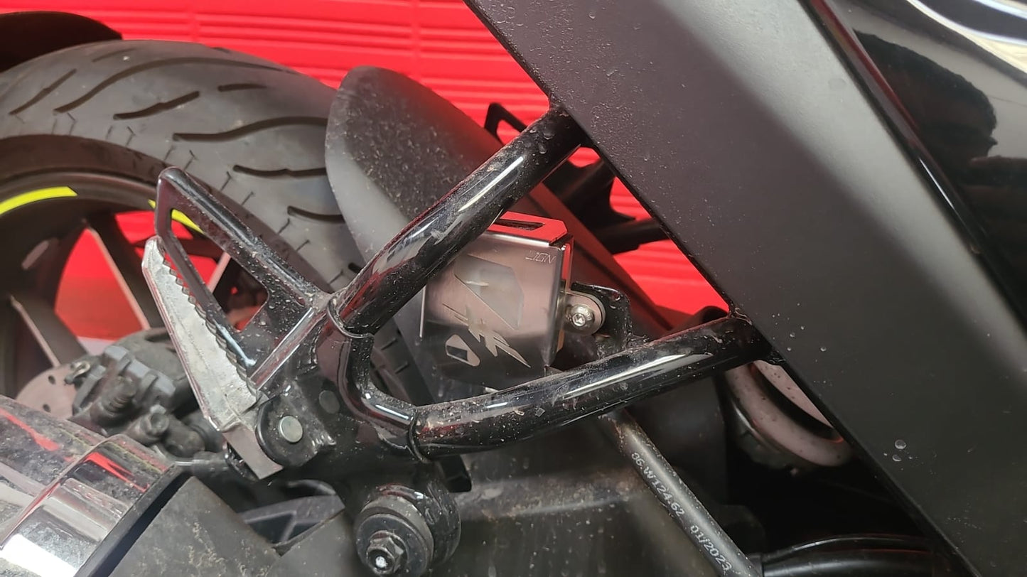 REAR BRAKE CONTAINER PROTECTOR