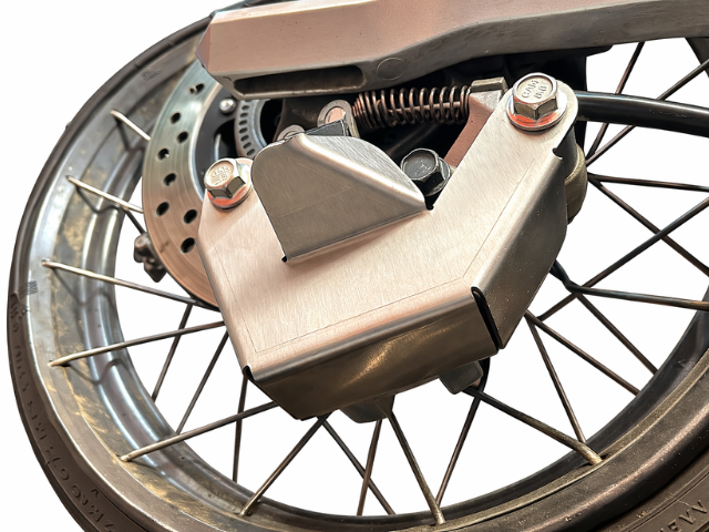 PROTECTOR FRENO DE PARQUEO XADV 750