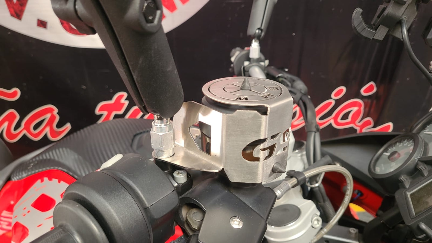 1200GSPRFD25 - PROTECTOR RECIPIENTE FRENO DELANTERO