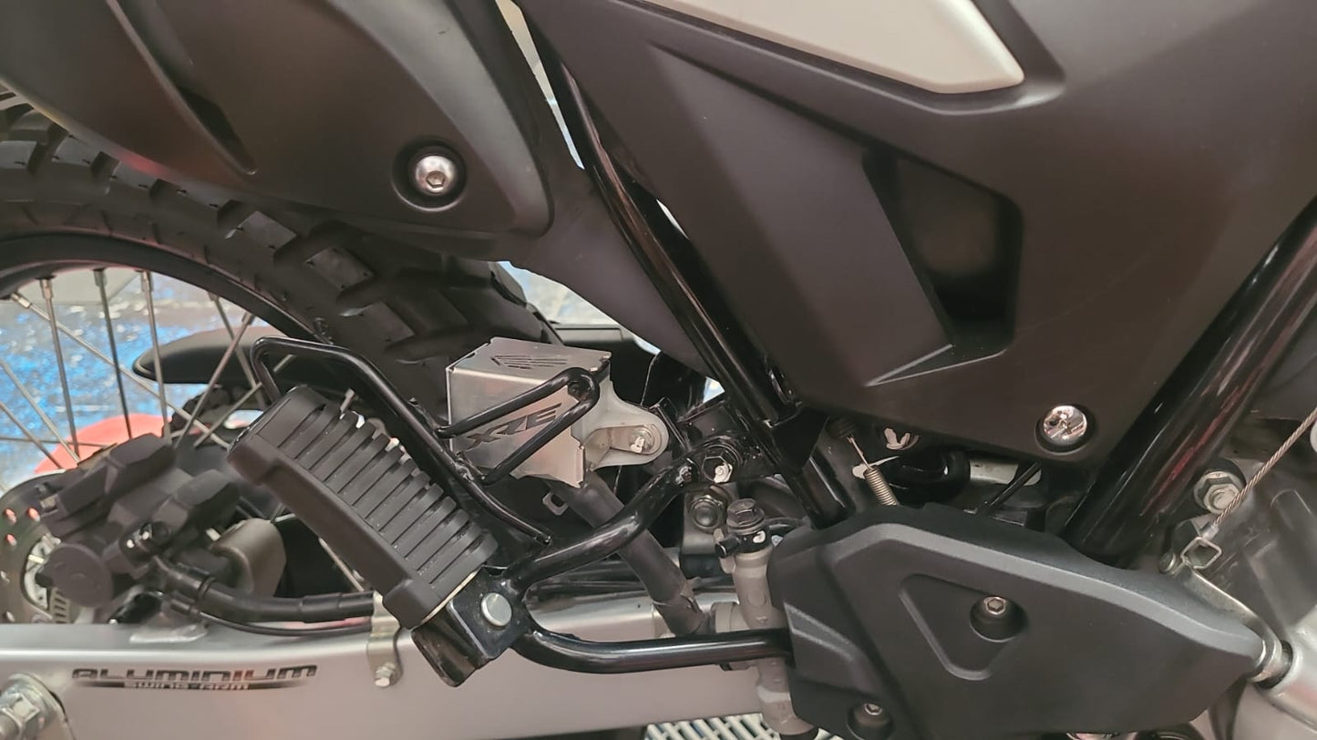 REAR BRAKE CONTAINER PROTECTOR