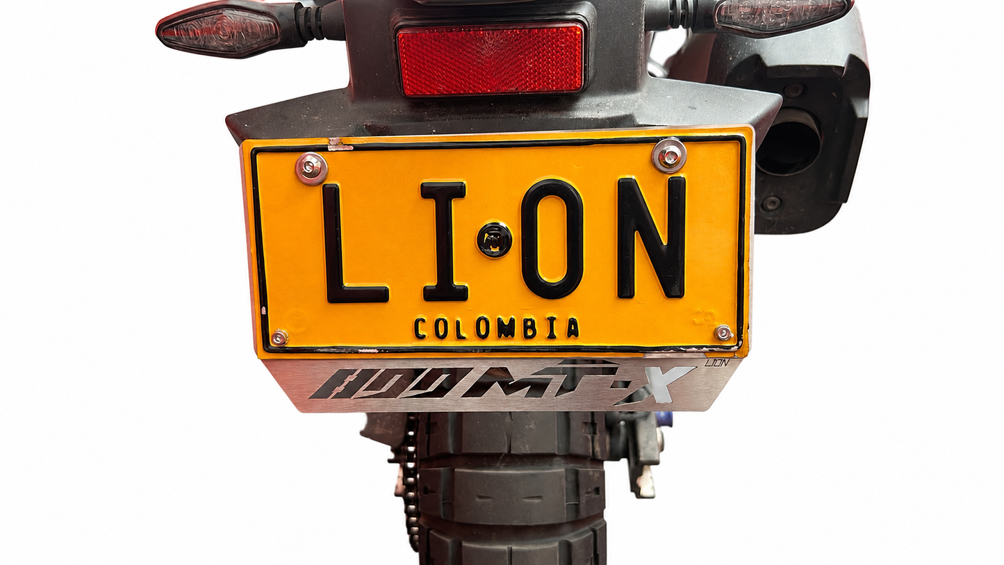 PORTA PLACA CF MOTO 800 MT-X