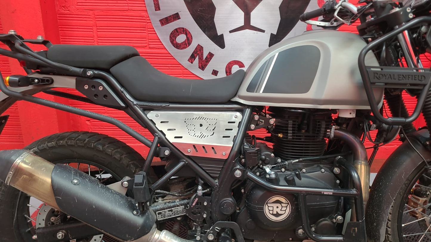 HIMATL - TAPAS LATERALES ROYAL ENFIELD HIMALAYAN 411 - SCRAM 411