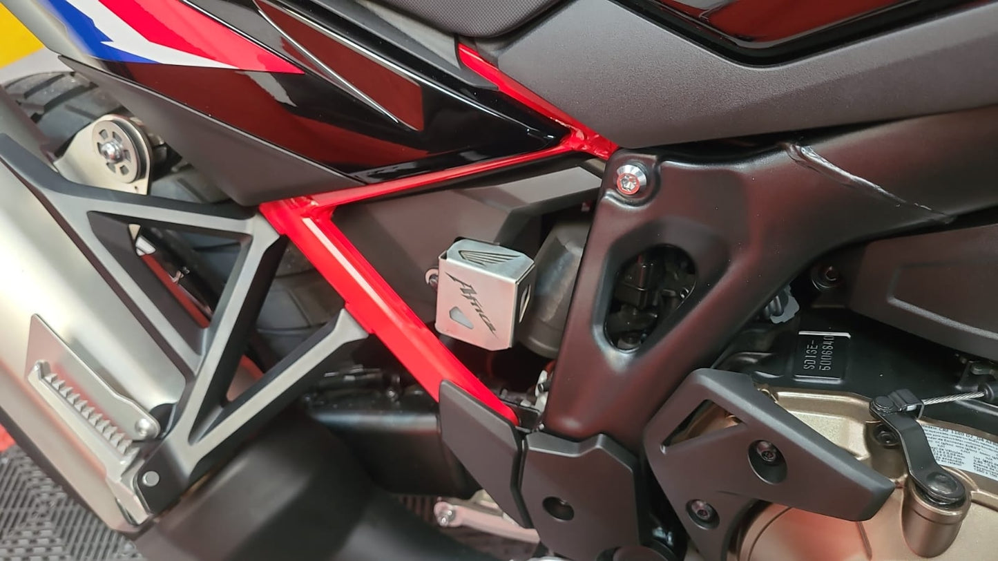 REAR BRAKE CONTAINER PROTECTOR