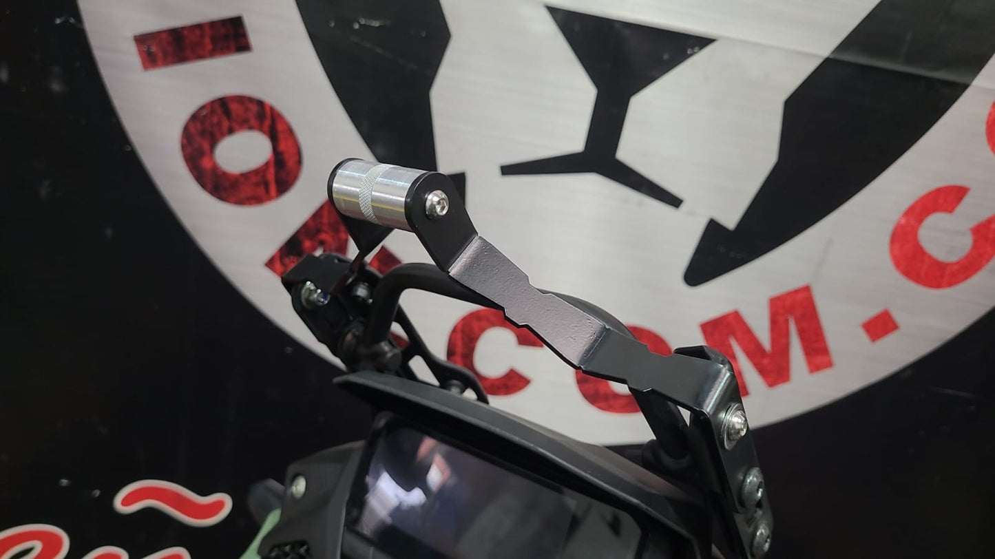 CB500XBG17 - BASE PARA GPS-CELULAR 2021-UP