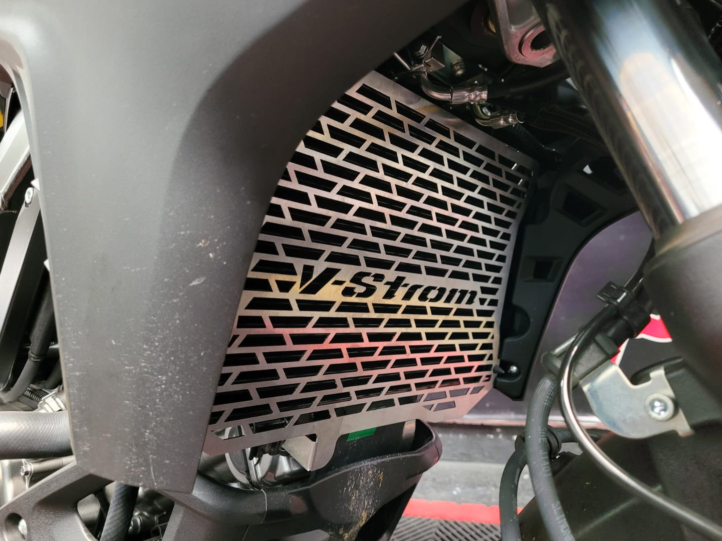 RADIATOR SHIELD