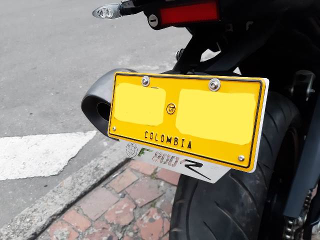 F800RPP - PORTA PLACA