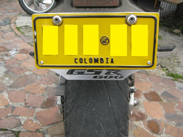 GSR6PP - PORTA PLACA (SE FABRICA POR ENCARGO)
