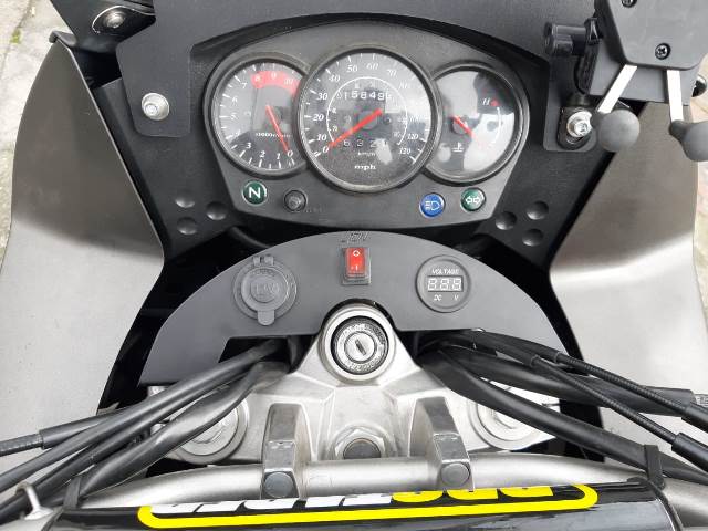 KLR650KCV - CONSOLA PARA CARGADORES