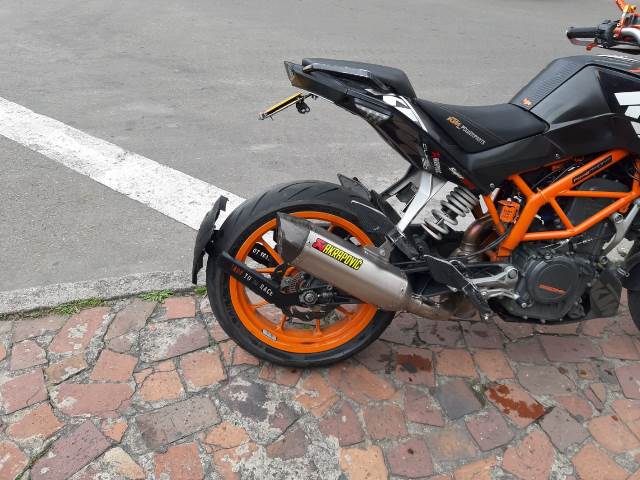 KTM200GF - GUARDABARROS FLOTANTE