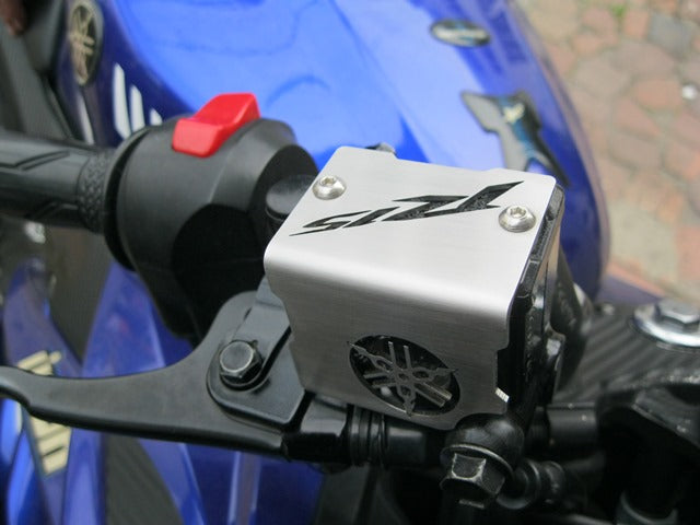 R15LBFD - LUJO BOMBA FRENO DELANTERO