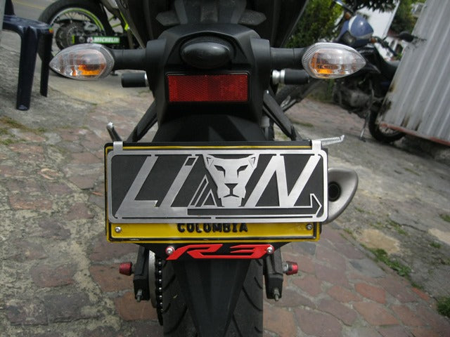 R3PPL - PORTA PLACA DE LUJO (SE FABRICA POR ENCARGO)