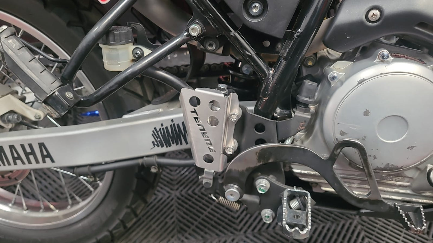 REAR BRAKE PISTON PROTECTOR