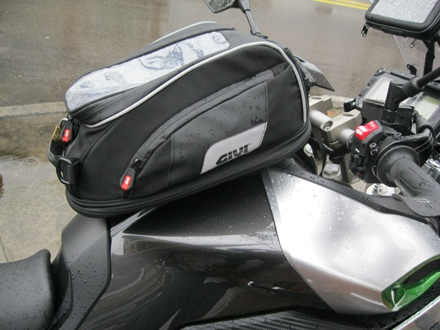 HORSESHOE FOR TANK BAG