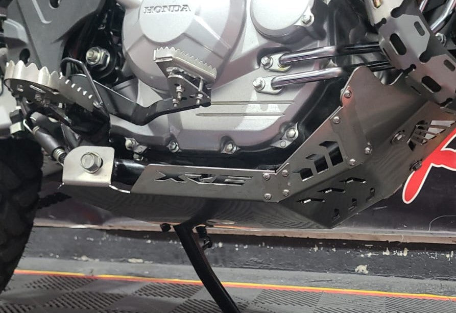 XRE3PM - PROTECTOR MOTOR