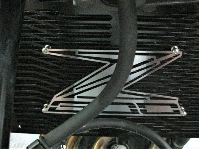 Z800PR1 - PROTECTOR RADIADOR ALTO RELIEVE