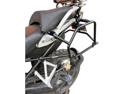 HERRAJE LATERAL BMW R 1200 - R 1250 GS (13-24)