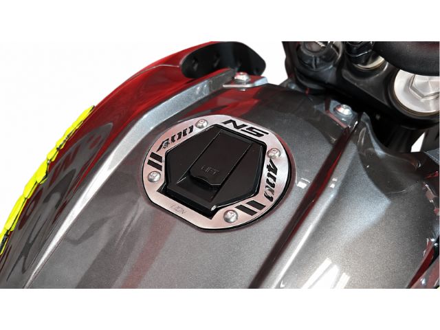 PROTECTOR TAPA DE TANQUE PULSAR NS400