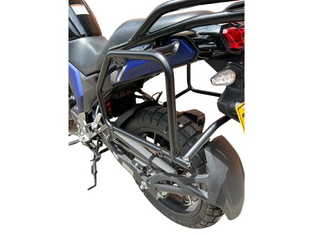 HERRAJE LATERAL SUZUKI V-STROM 160