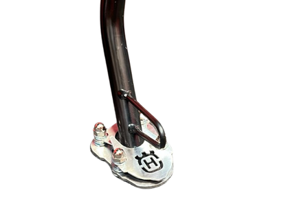 BASE PATA LATERAL SVARTPILEN