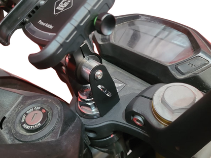 BASE FOR GPS-CELLULAR