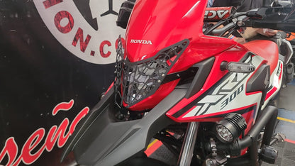 XRE3PFA - PROTECTOR FAROLA ABS