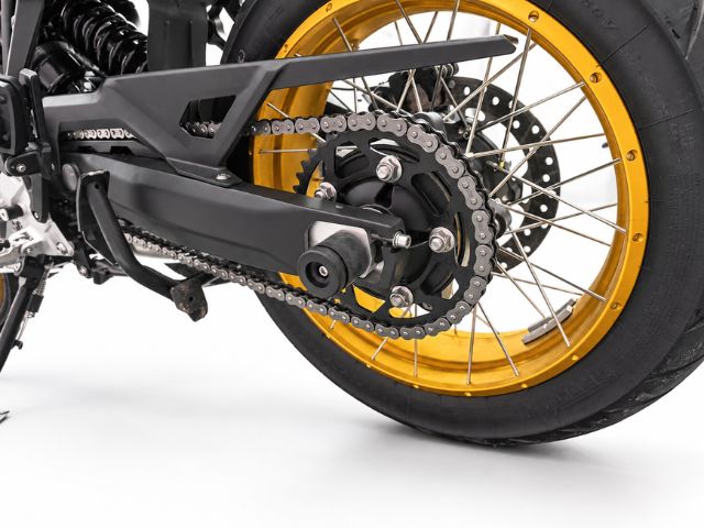 SLIDER EJE RUEDA VOGE 900DSX