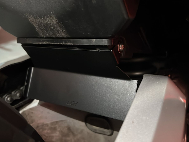 PROTECTOR AMORTIGUADOR XADV 750