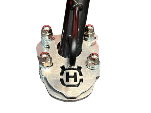 BASE PATA LATERAL SVARTPILEN