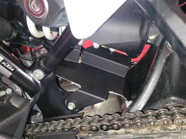 SHOCK ABSORBER PROTECTOR