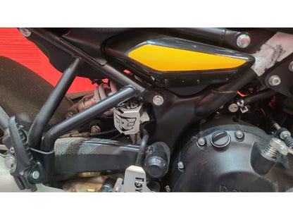 REAR BRAKE CONTAINER PROTECTOR