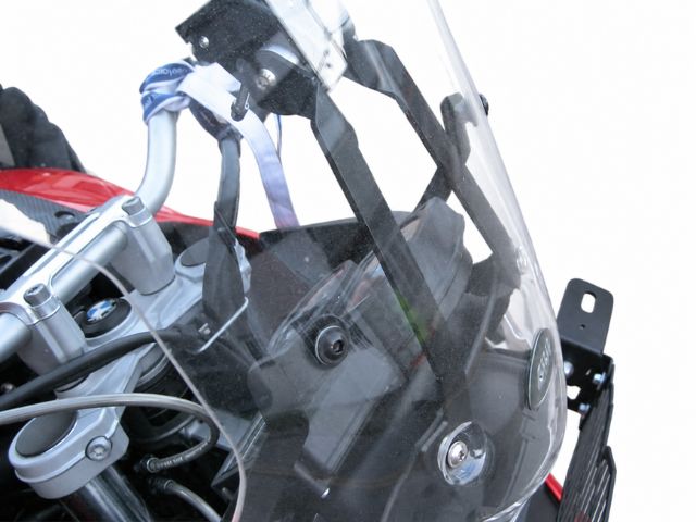 BASE GPS CELULAR BMW F700GS