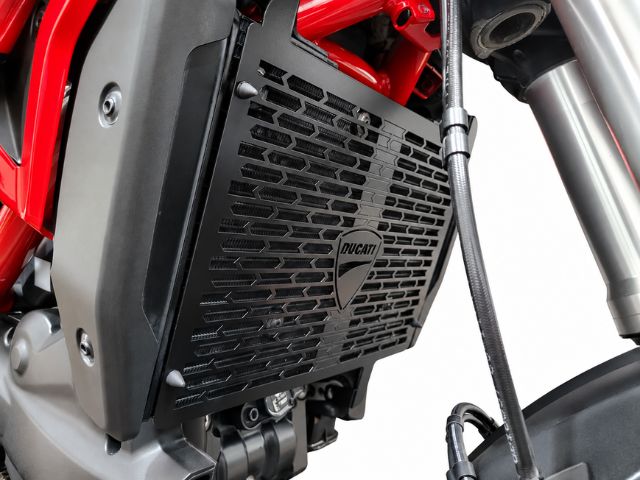 RADIATOR SHIELD