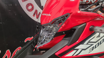 XRE3PFA - PROTECTOR FAROLA ABS