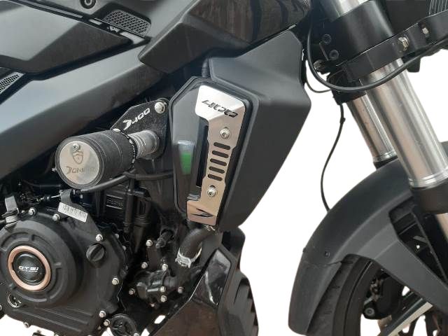 RADIATOR SIDE GUARDS