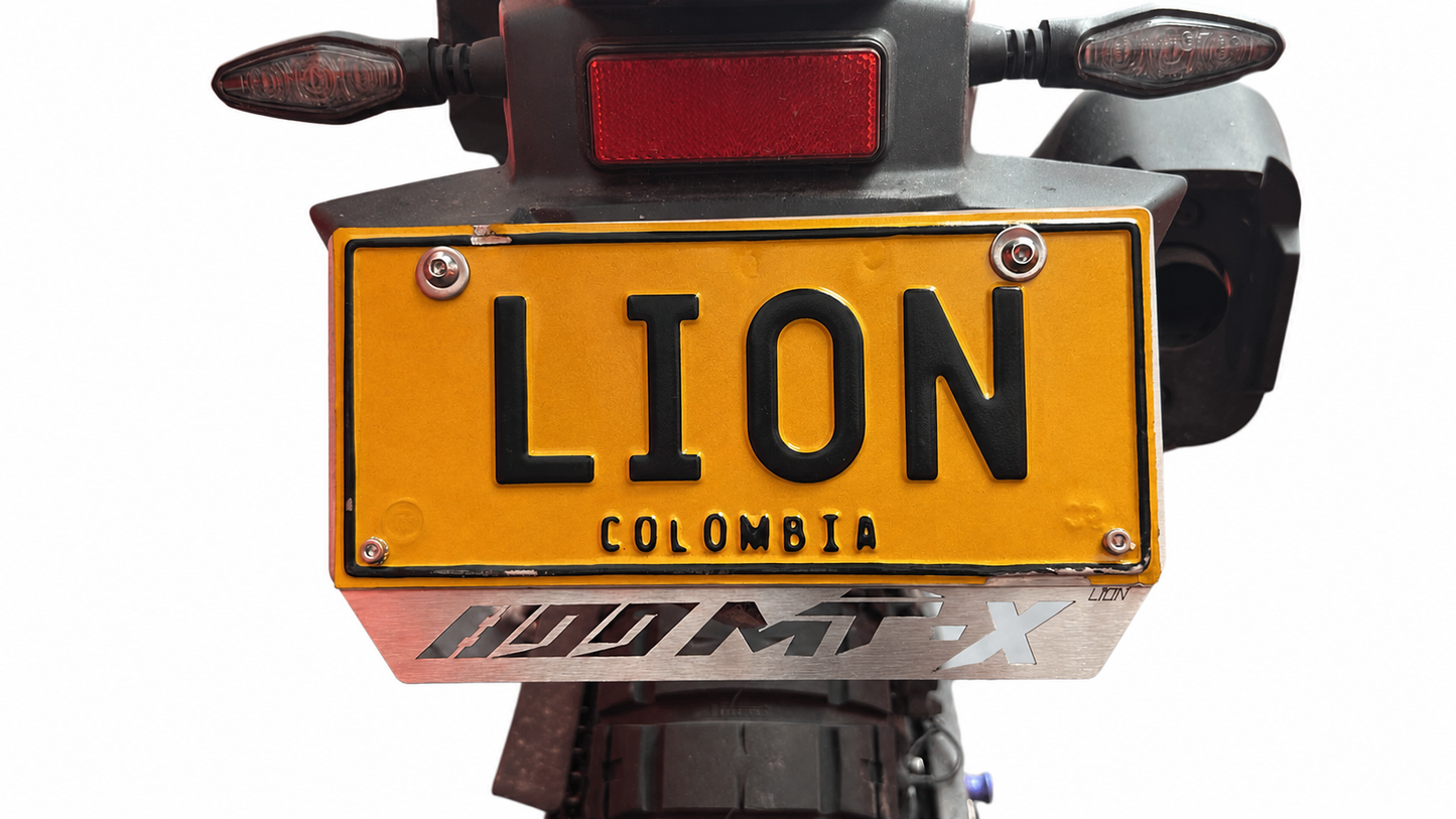 PORTA PLACA CF MOTO 800 MT-X