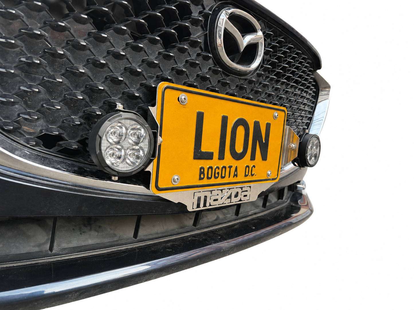 KIT EXPLORADORAS LED 10.000 LÚMENES CON PORTA PLACA PARA CARRO