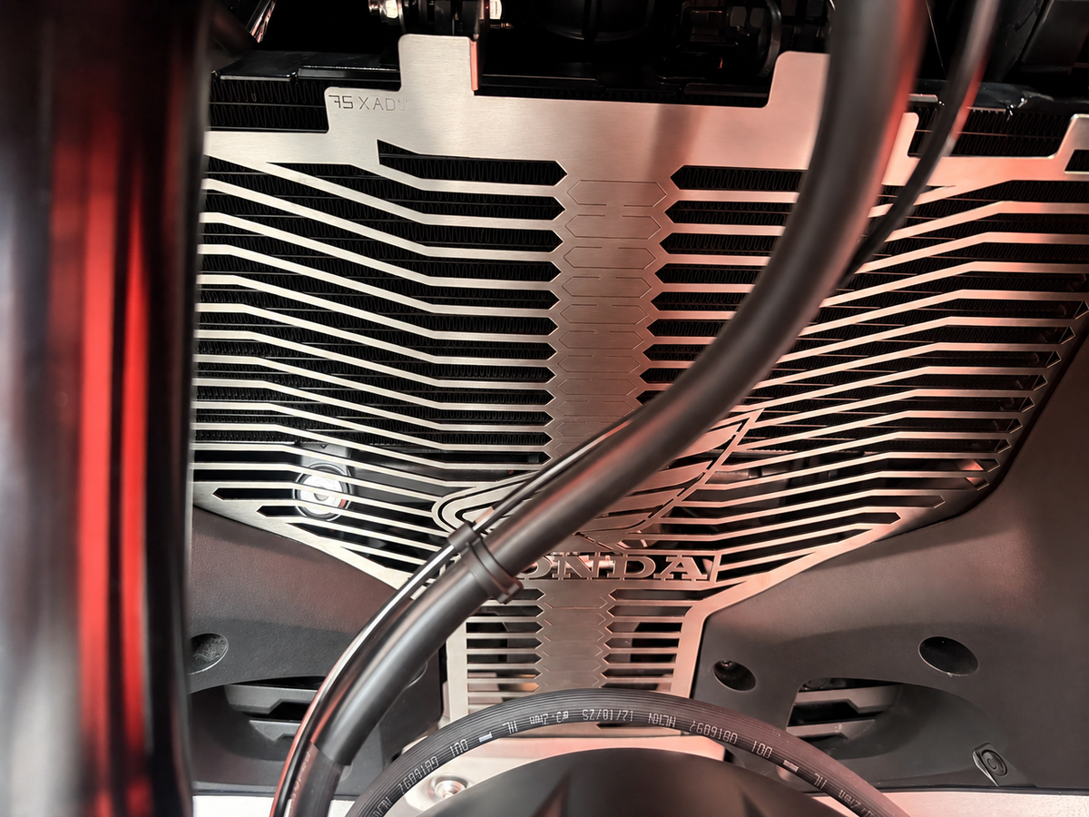 PROTECTOR RADIADOR COMPLETO XADV750