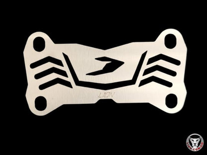 DOM4LA - LUJO ACUTRAX