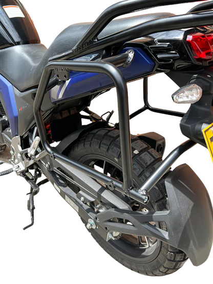 HERRAJE LATERAL SUZUKI V-STROM 160