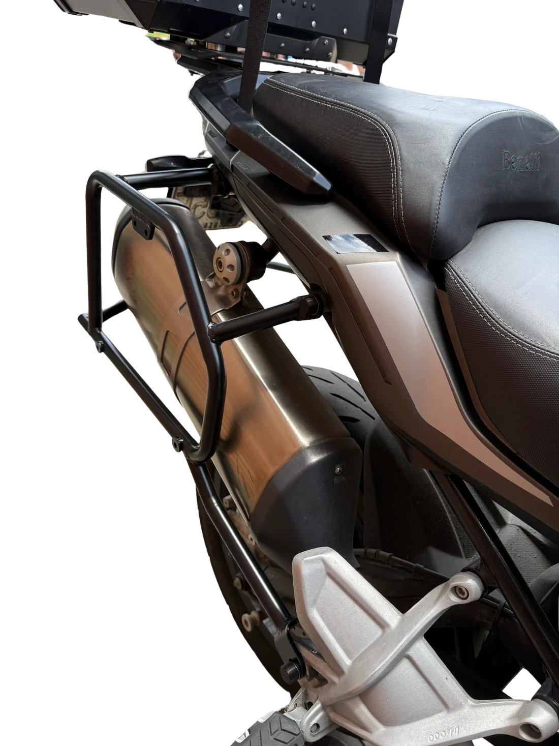 HERRAJE LATERAL BENELLI TRK 502 X