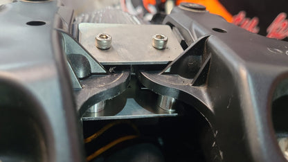 XRE3RF - REFUERZO FENDER