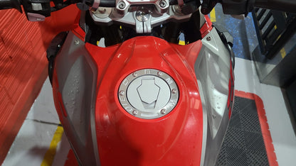 G310PTT - PROTECTOR TAPA DE TANQUE BMW G310GS/G310R