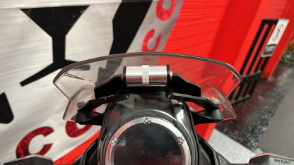 BASE FOR GPS-CELLULAR