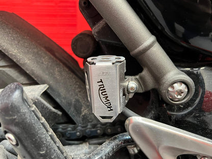 PROTECTOR RECIPIENTE FRENO TRASERO TRIUMPH SCRAMBLER 400X