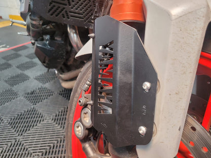 MT09PBT - PROTECTORES BARRAS TELESCÓPICAS MT09 2014-2016 / 2017 UP