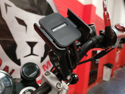 PN0861 - PORTA CELULAR ALUMINIO REGULABLE CON CARGADOR USB