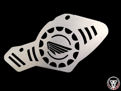 XRE3PPS - PROTECTOR PIÑON SALIDA XRE 300 - TORNADO 250