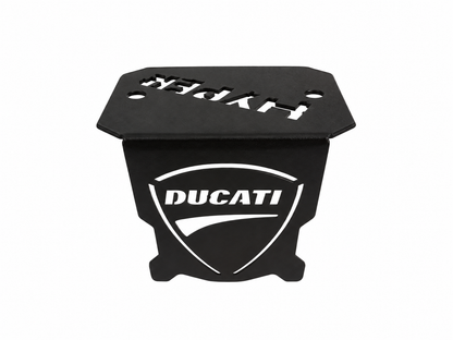 PROTECTOR BOMBA FRENO DELANTERO DUCATI HYPERMOTARD 950