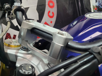 IMP0065 - ELEVADORES DE DIRECCIÓN BMW G310GS/G310R